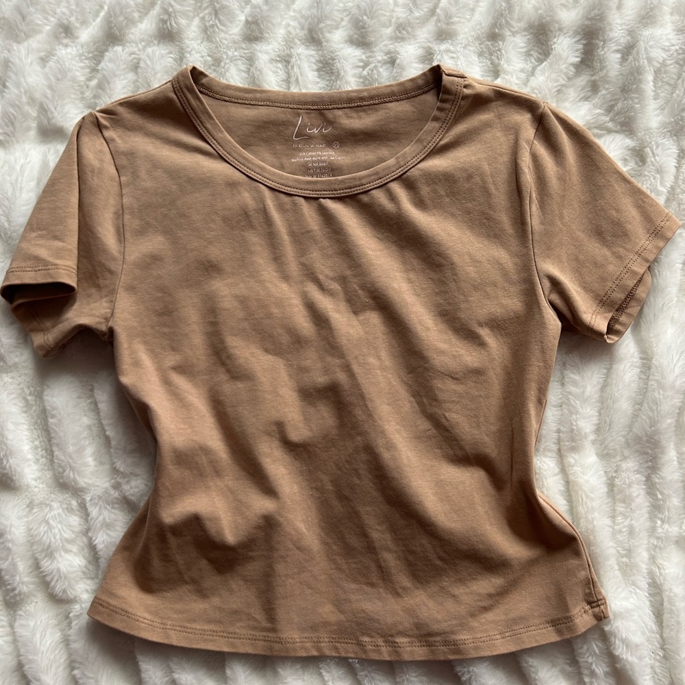 Tan short sleeve basic tight tee